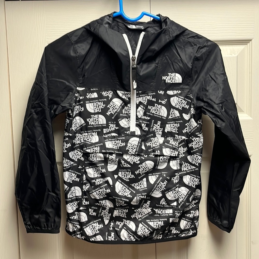 KIDS NORTH FACE RAIN JACKET size 7/8
